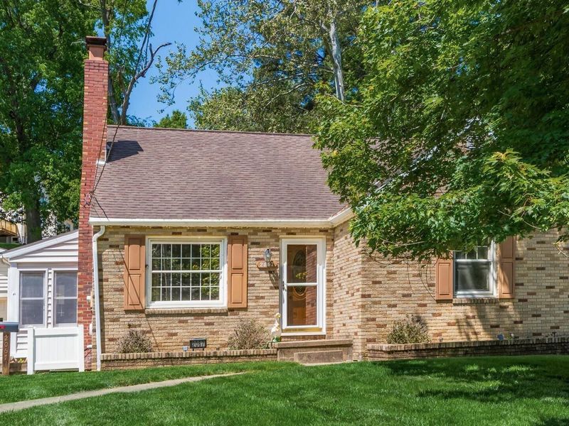 2067 Norwood Boulevard , Zanesville, OH 43701 Photo 5