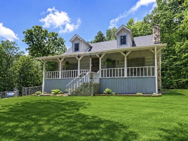 6003 Bluewater Dr , Lebanon, TN 37087