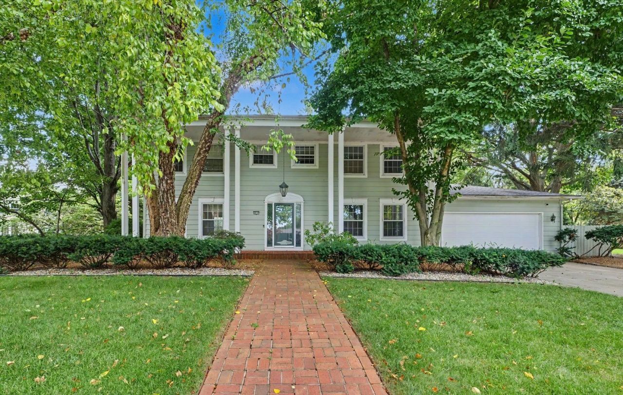 3217 Lakeshore, Champaign, IL 61822 Main Photo