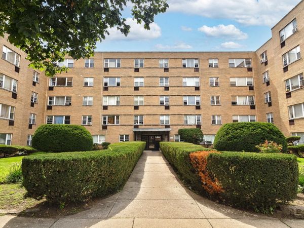 2115 W Farwell Avenue , Unit 511, Chicago, IL 60645