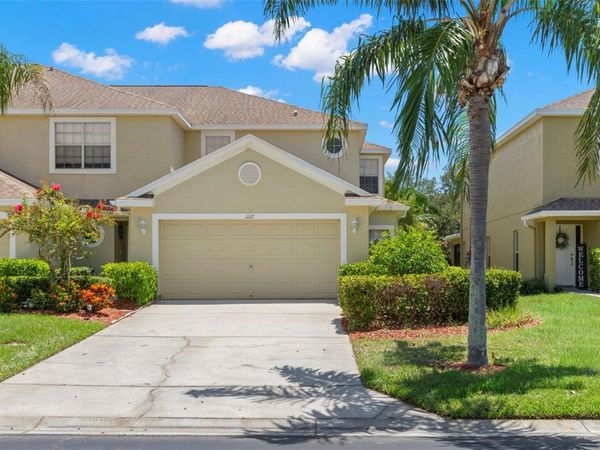 11117 KAPOK GRAND CIRCLE , MADEIRA BEACH, FL 33708