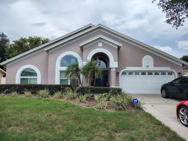 811 SAND RIDGE DRIVE, VALRICO, FL 33594