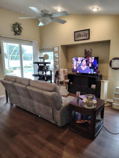811 Sand Ridge Drive, Valrico, FL 33594 Photo