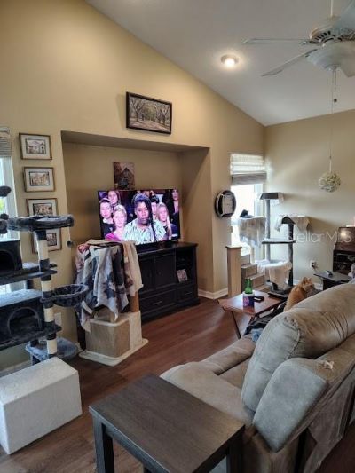 811 Sand Ridge Drive, Valrico, FL 33594 Photo