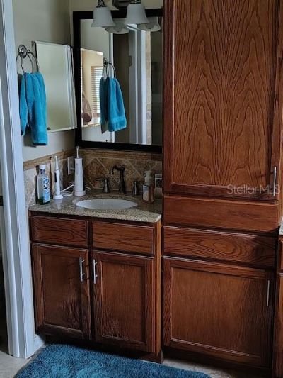 811 Sand Ridge Drive, Valrico, FL 33594 Photo
