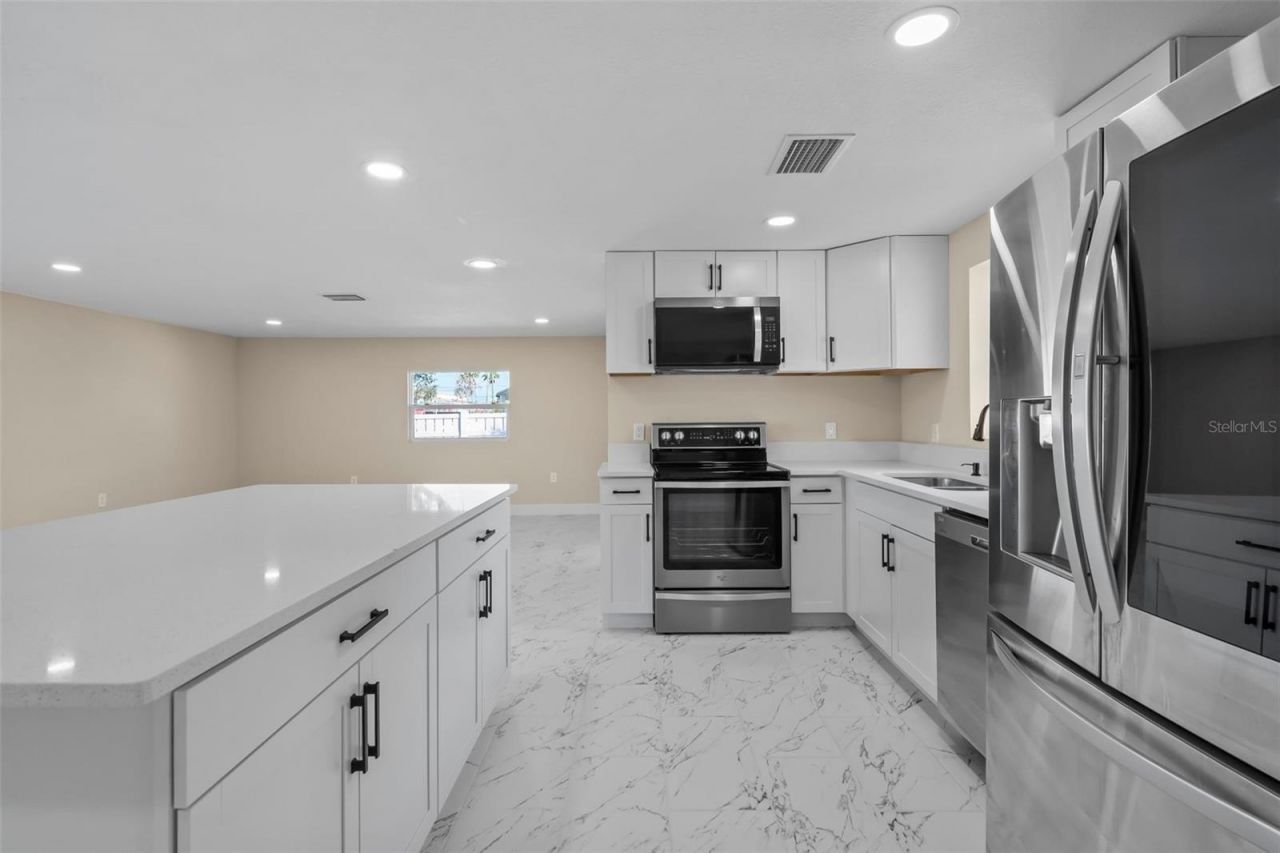 6211 Cornell Road , Bradenton, FL 34207 Photo