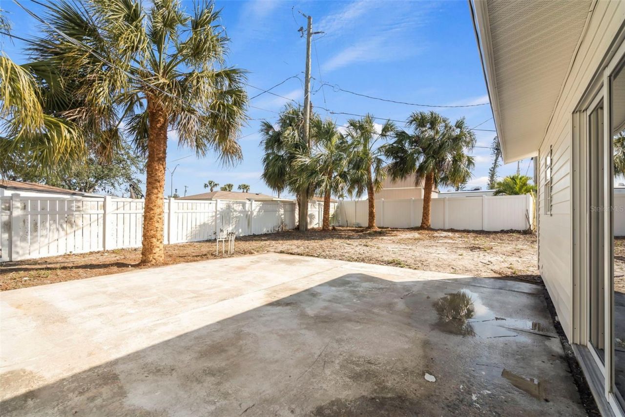 6211 Cornell Road , Bradenton, FL 34207 Photo