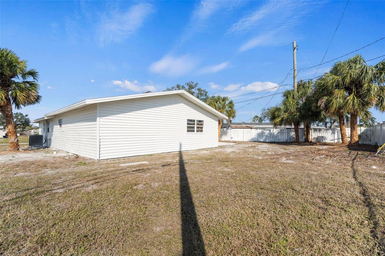 6211 Cornell Road , Bradenton, FL 34207 Photo