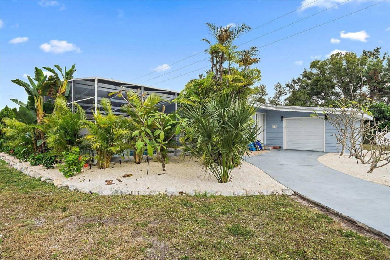 217 46th Street W, Bradenton, FL 34209 Photo