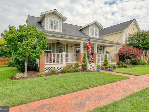 207 THOMAS WHITE BOULEVARD, CHESTER, MD 21619