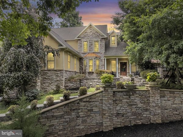 2250 BAKER ROAD, YORK, PA 17408