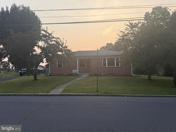 462 N PLEASANT AVENUE , DALLASTOWN, PA 17313