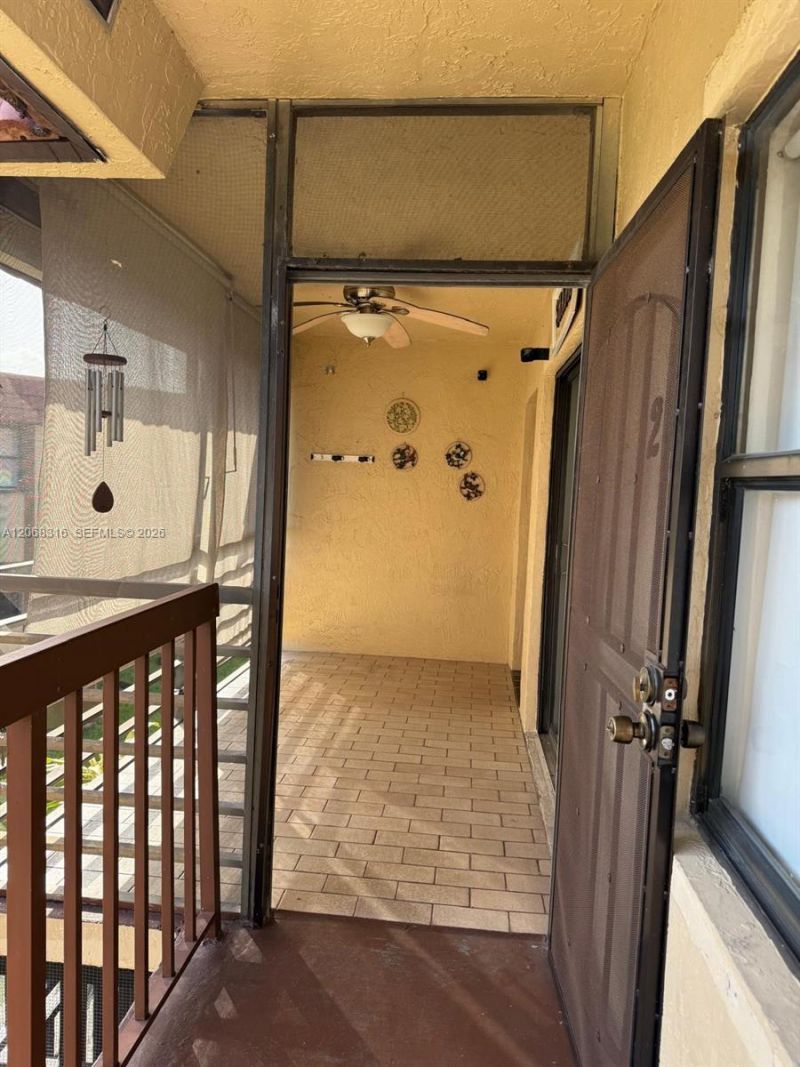 6540 W 26th Dr , Unit 24-60, Hialeah, FL 33016 Photo
