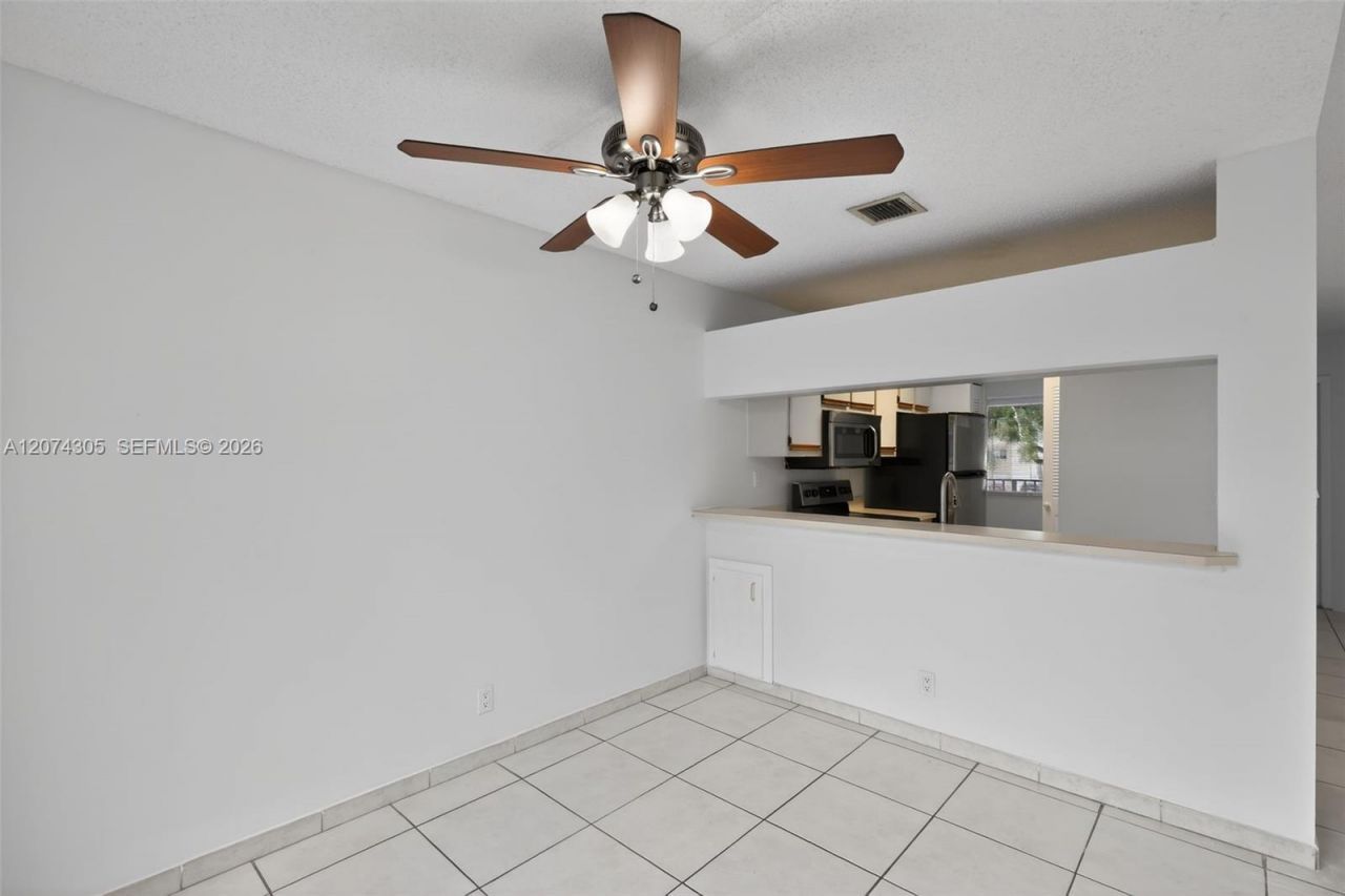 13856 SW 93rd Ln , Unit 13856, Miami, FL 33186 Photo
