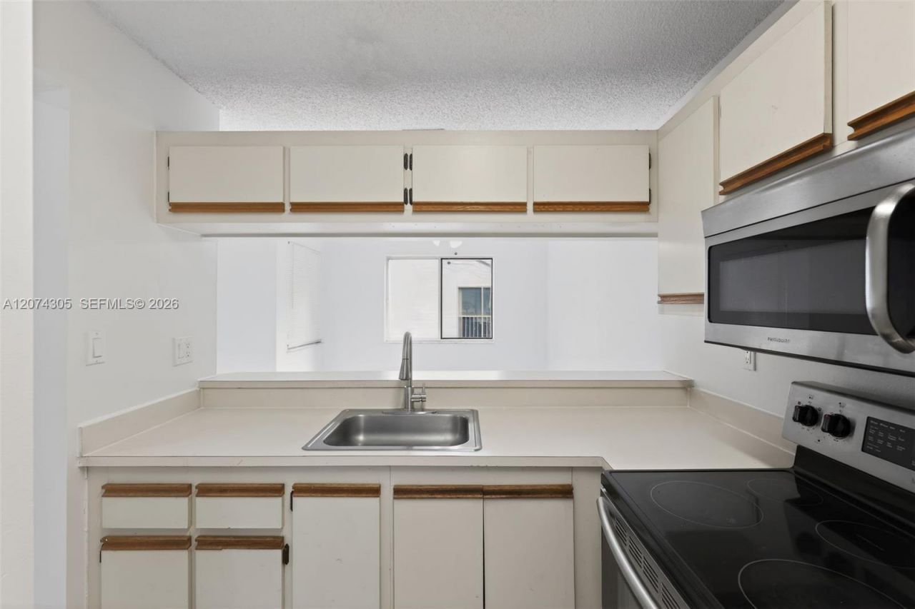 13856 SW 93rd Ln , Unit 13856, Miami, FL 33186 Photo