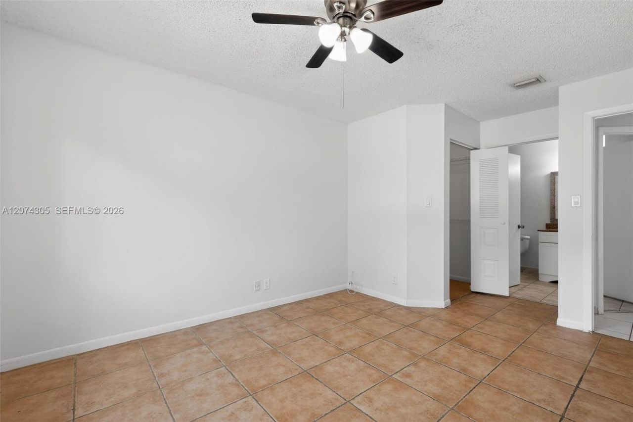 13856 SW 93rd Ln , Unit 13856, Miami, FL 33186 Photo