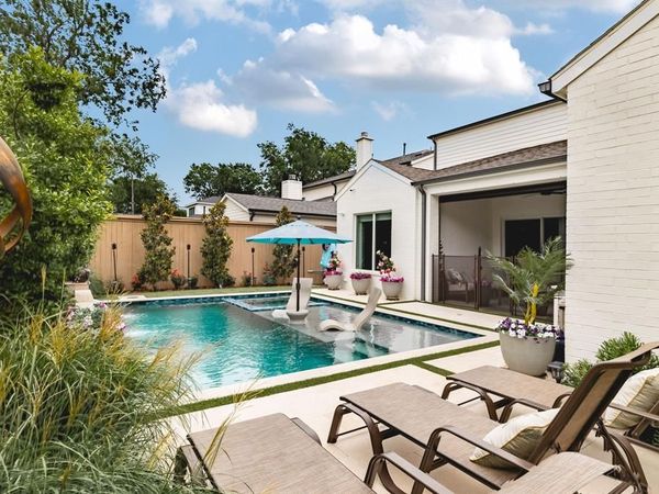 3963 Rochelle Drive, Dallas, TX 75220