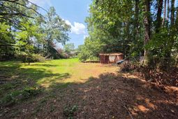 266 Amy Drive photo 4
