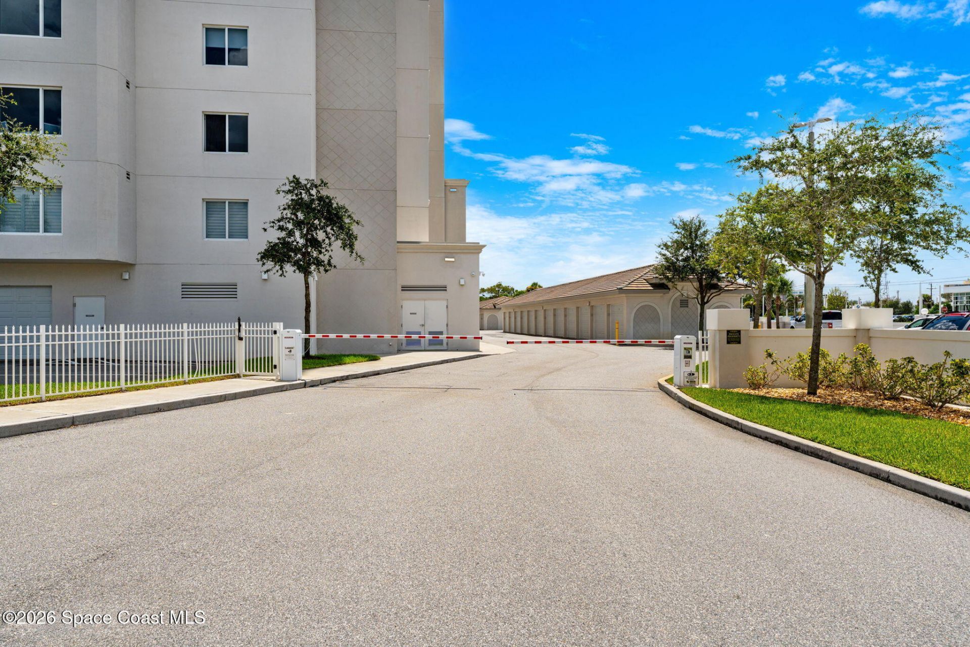 1435 S Harbor City Boulevard , Unit 1002, Melbourne, FL 32901 Photo