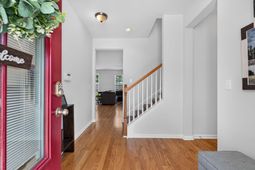 208 Roanoke Hill Court photo 4