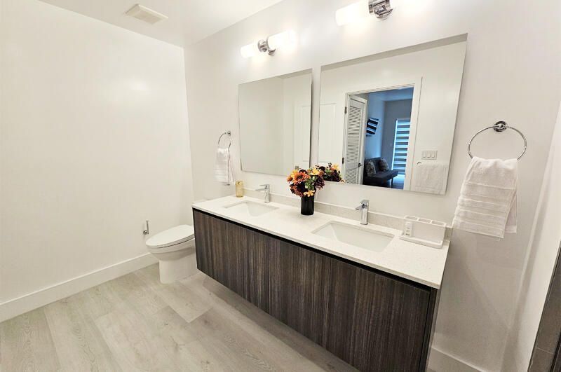 1938 Jackson Street, Unit 202, Hollywood, FL 33020 Photo