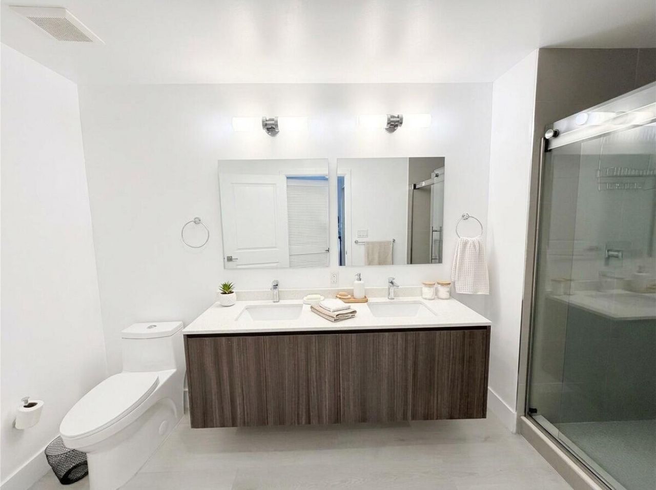 1938 Jackson Street, Unit 202, Hollywood, FL 33020 Photo