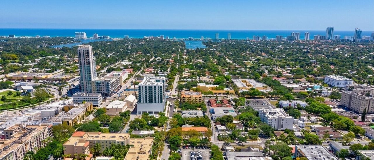 1938 Jackson Street, Unit 202, Hollywood, FL 33020 Photo