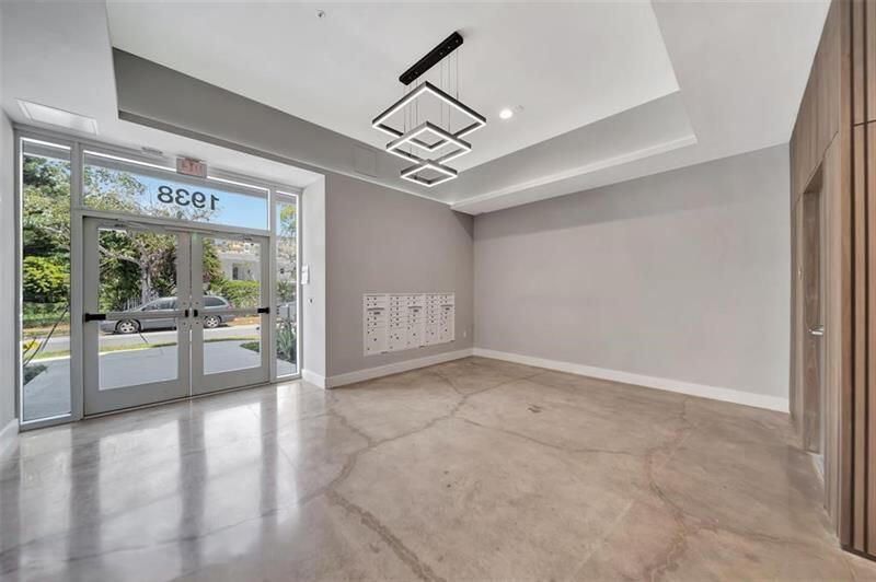 1938 Jackson Street, Unit 202, Hollywood, FL 33020 Photo