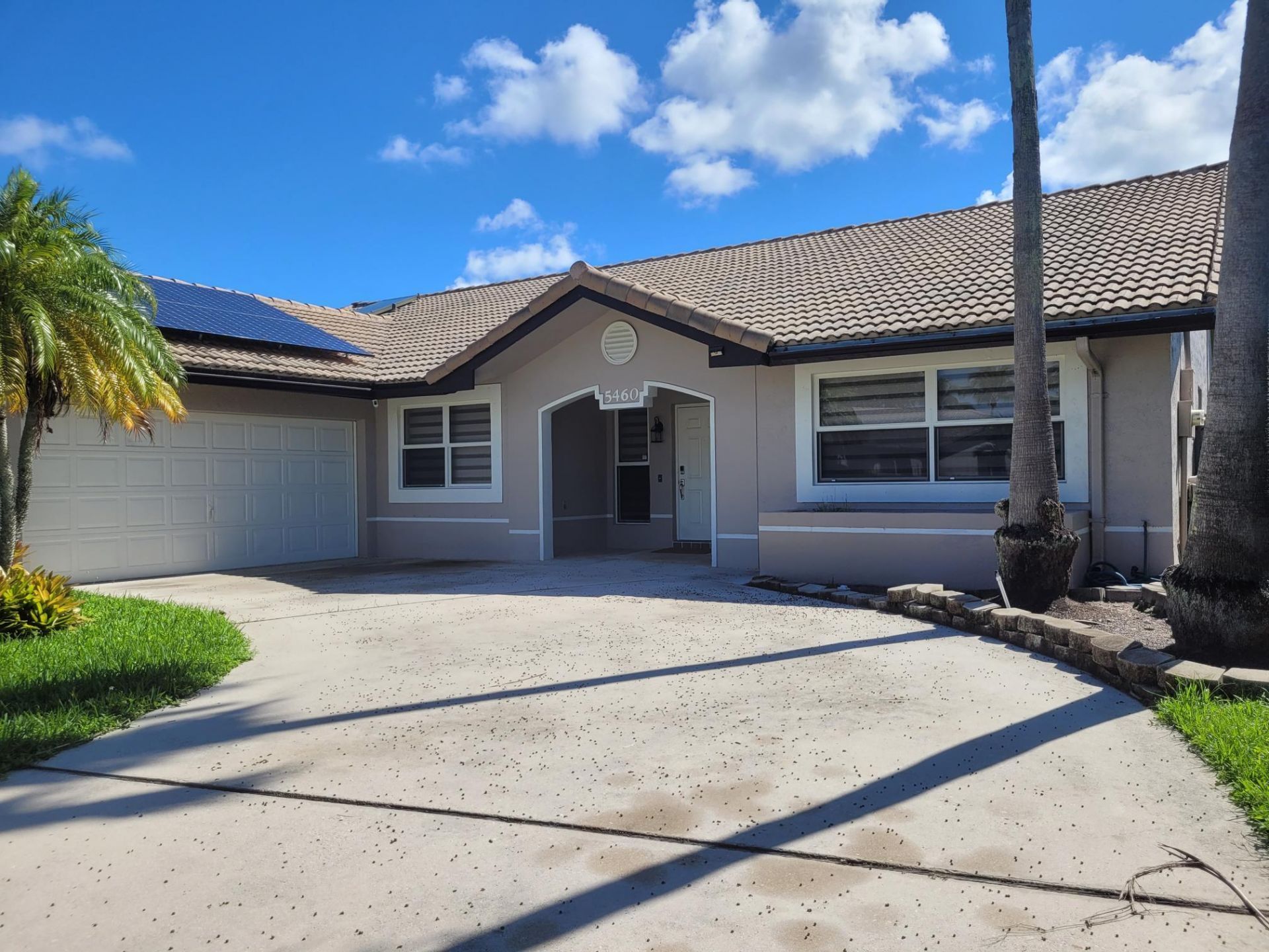 5460 Hawkes Bluff Avenue, Davie, FL 33331 Photo