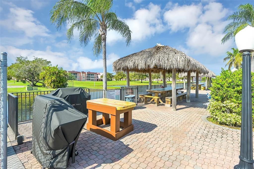 9801 Sunrise Lakes Boulevard, Unit 208, Sunrise, FL 33322 Photo