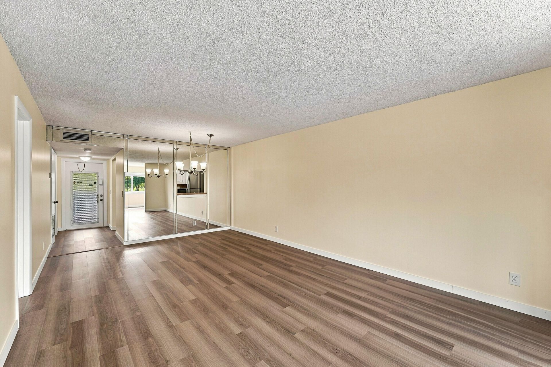 9801 Sunrise Lakes Boulevard, Unit 208, Sunrise, FL 33322 Photo