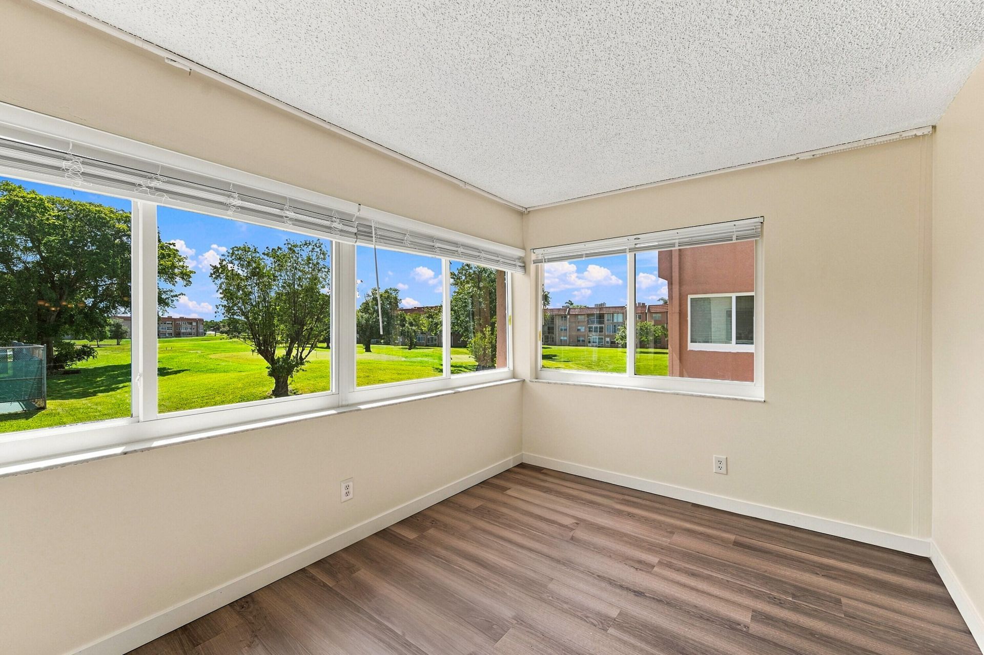 9801 Sunrise Lakes Boulevard, Unit 208, Sunrise, FL 33322 Photo
