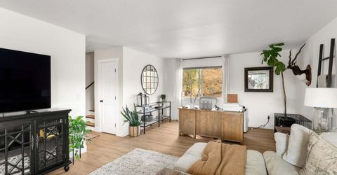 105 Cheyenne Drive, Reno, NV 89521 Photo