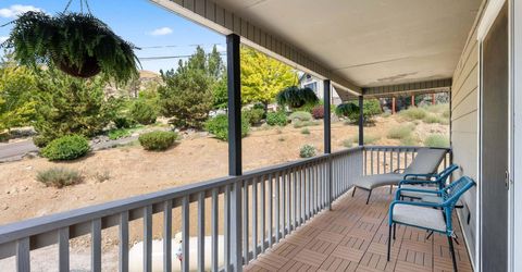 105 Cheyenne Drive, Reno, NV 89521 Photo