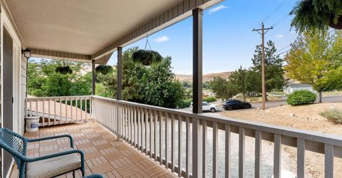 105 Cheyenne Drive, Reno, NV 89521 Photo