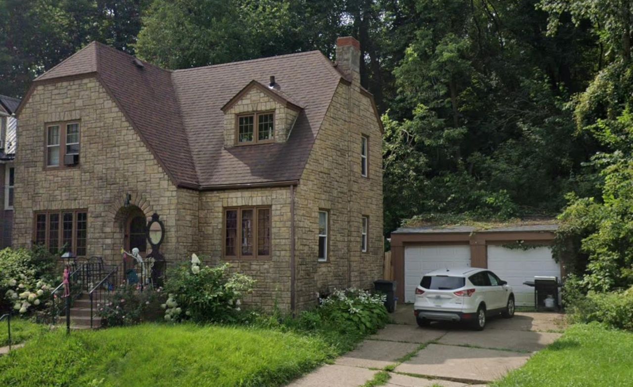 800 W Locust Street, Dubuque, IA 52001 Main Photo