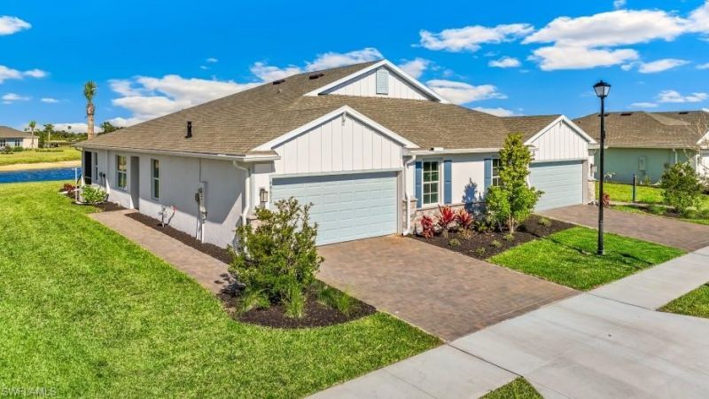 17583 Shade Tree Loop, Punta Gorda, FL 33982 Photo