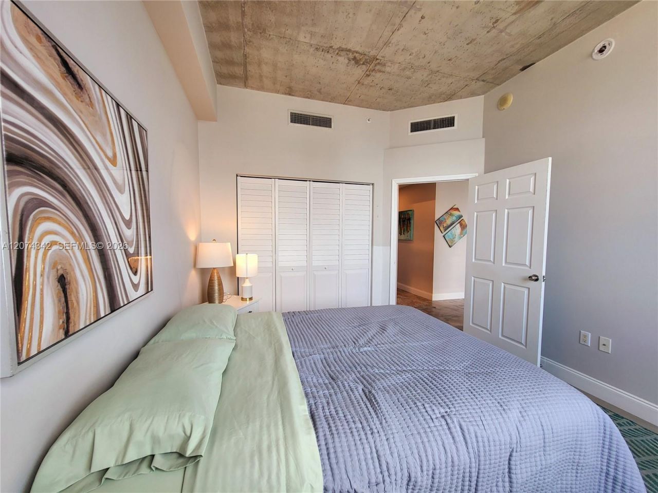 133 NE 2nd Ave, Unit 2419, Miami, FL 33132 Photo