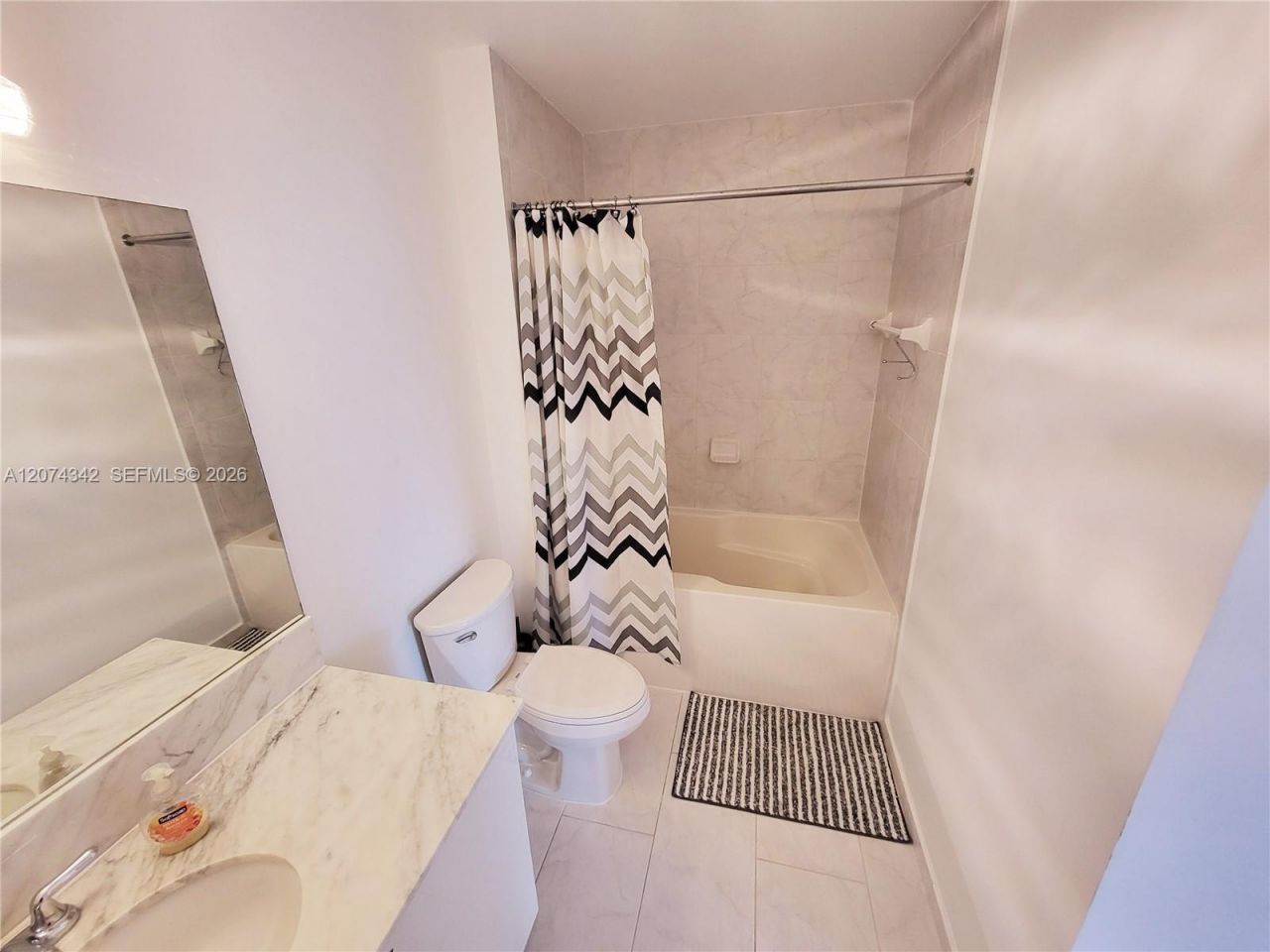 133 NE 2nd Ave, Unit 2419, Miami, FL 33132 Photo