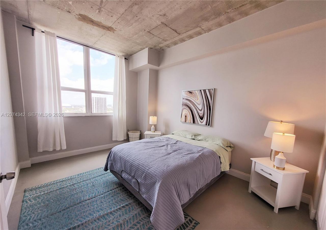 133 NE 2nd Ave, Unit 2419, Miami, FL 33132 Photo
