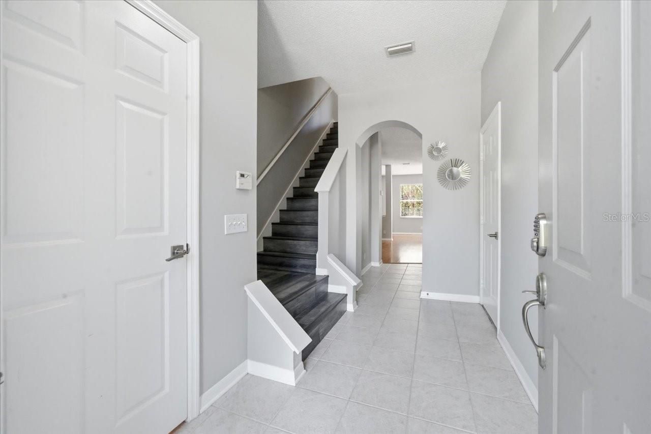 752 Vallance Way Ne, Saint Petersburg, FL 33716 Photo