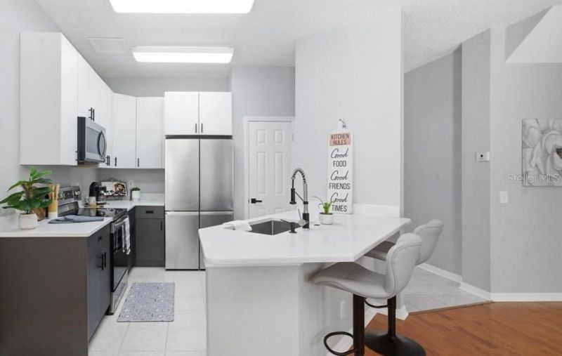 752 Vallance Way Ne, Saint Petersburg, FL 33716 Photo