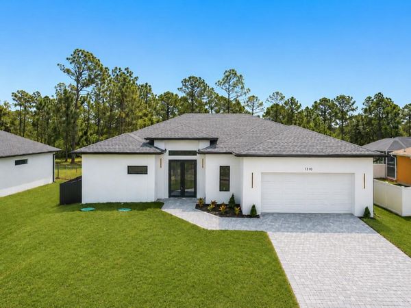 1310 S WAPELLO STREET, NORTH PORT, FL 34286