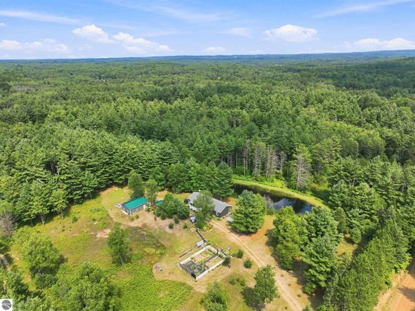 21222 21 Mile Road, Tustin, MI 49688
