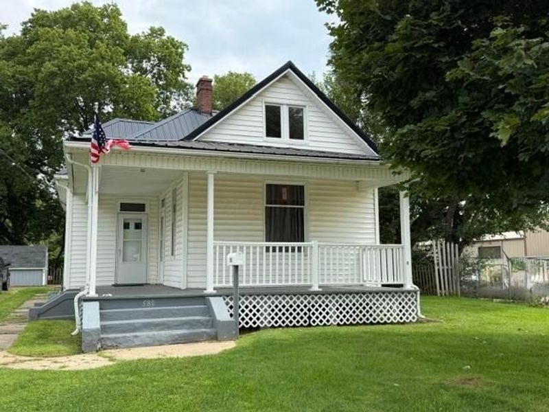 580 E Main Street , Circleville, OH 43113 Photo 1