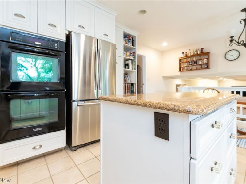 24653 Meldon Boulevard, Beachwood, OH 44122 Photo 18