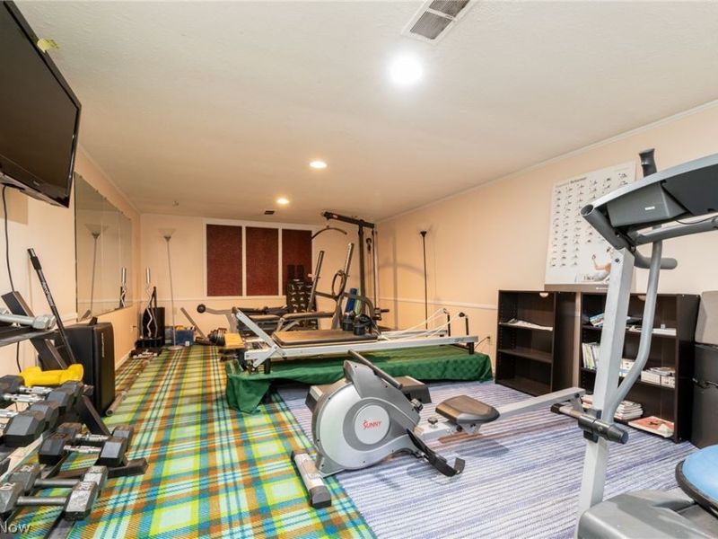 24653 Meldon Boulevard, Beachwood, OH 44122 Photo 38