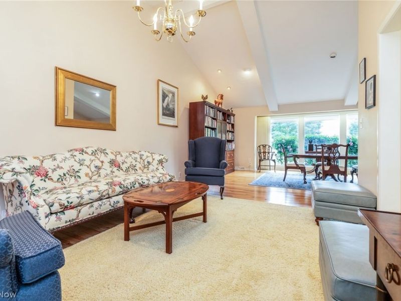 24653 Meldon Boulevard, Beachwood, OH 44122 Photo 7