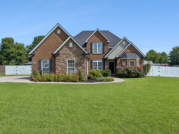 1817 Splash Pl, Murfreesboro, TN 37130