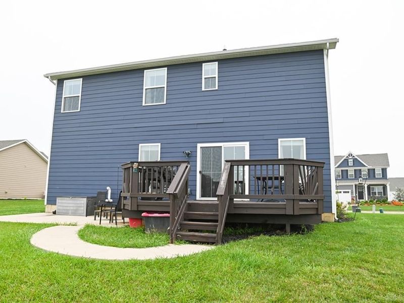3258 Heatherstone Drive, Troy, OH 45373 Photo 9